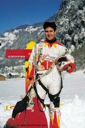 skyglider record passing the Swiss Alps