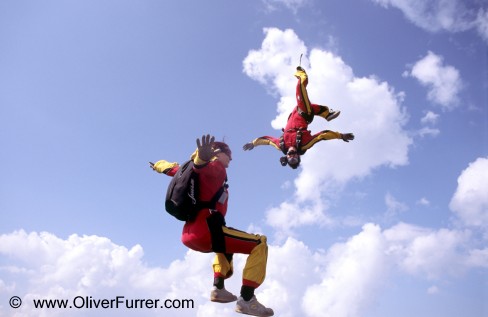 freefly coaching jump by Oliver Furrer